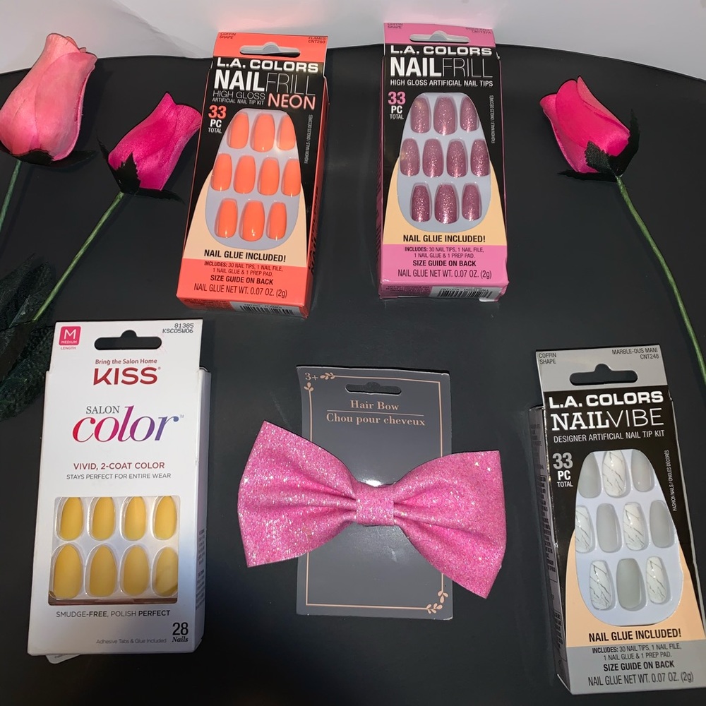 FREE GIFT 🎁 🎁🎁🎁 with your purchase